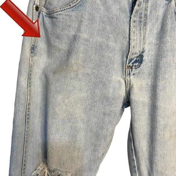 Wrangler Straight Leg Jeans Mens 32 X 30 Blue Denim Distressed Zip Casual FLAWED - Picture 5 of 11